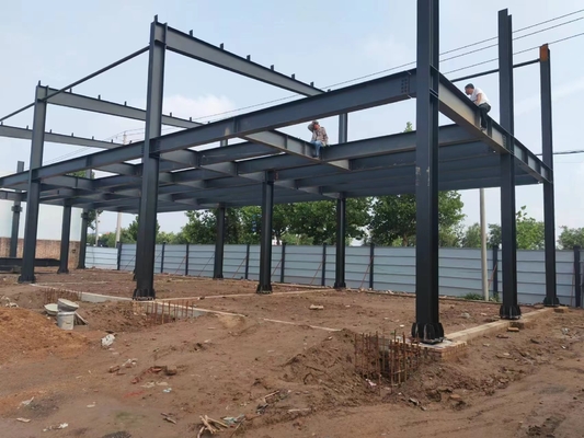 Zarif Boyalı Prefabrik Çelik Depo Endüstriyel Çelik Yapı Atölyesi